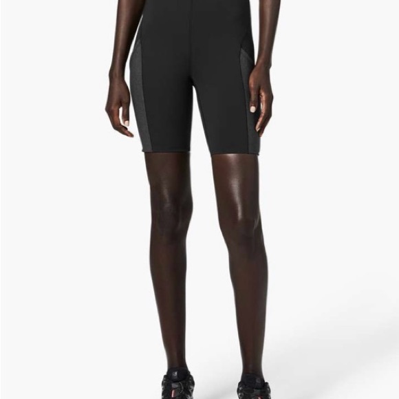 Lululemon Esker Shorts *Lululemon Lab - Picture 3 of 9